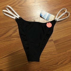 NWT bikini bottoms